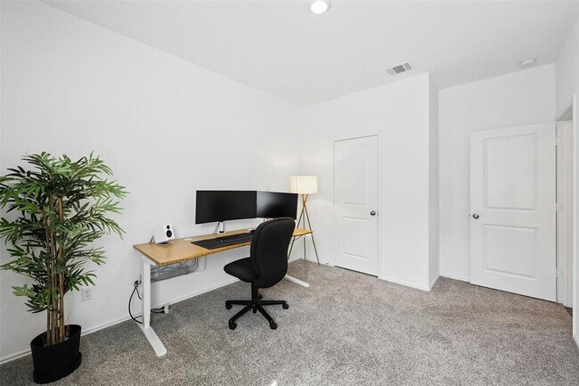 Building Photo - 221 Barbary Coast Ln