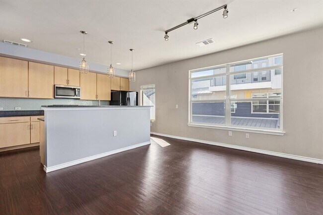 Building Photo - 2606 Wilson St