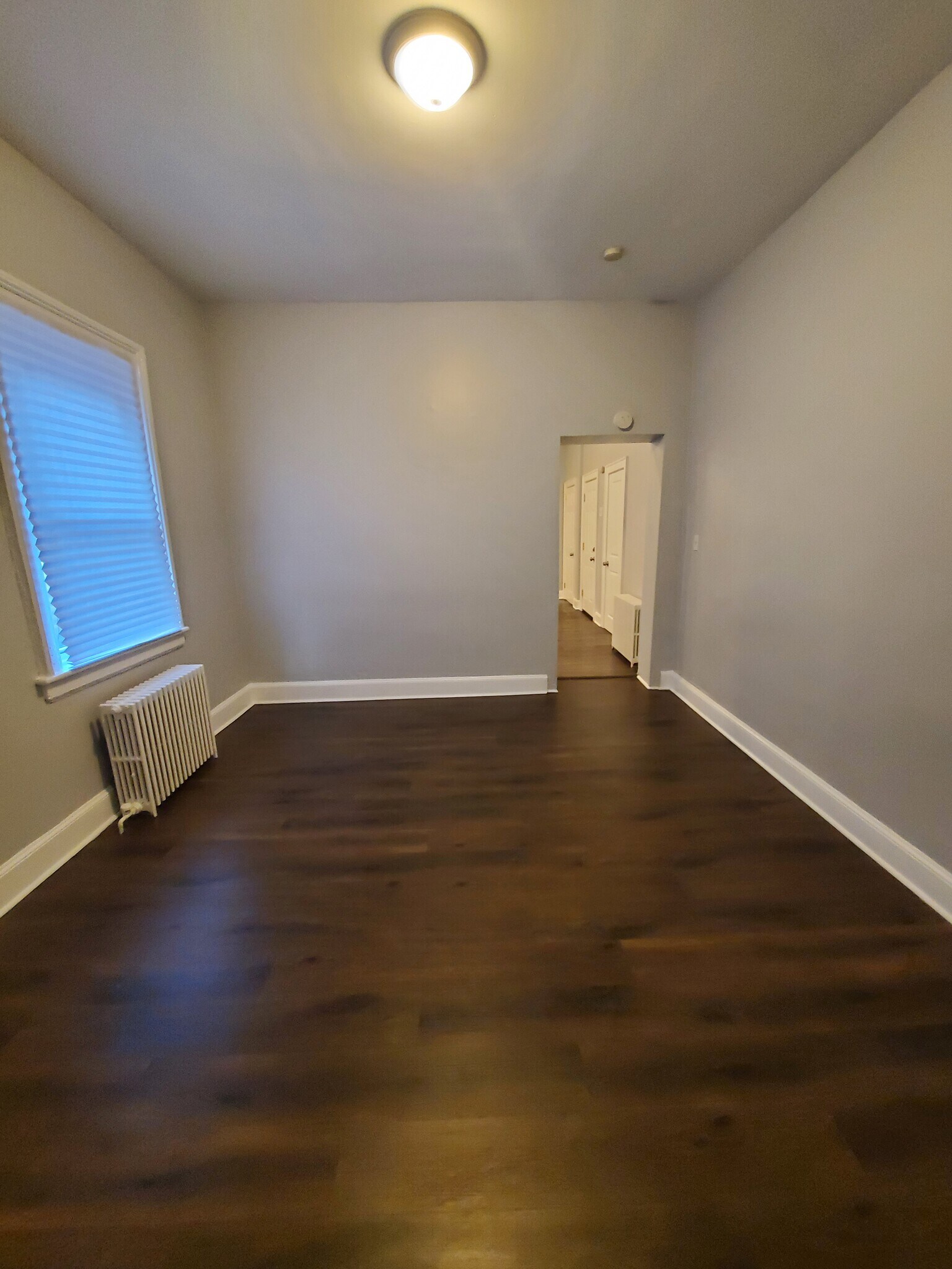 Building Photo - 177 W Parmenter St