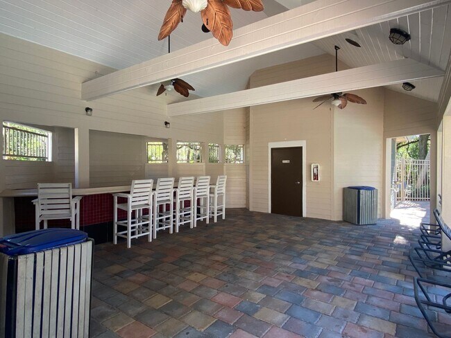 Building Photo - Charming Remodeled 2 Bed/2 Bath Condo in Altamonte Springs!