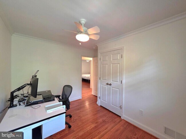 Building Photo - 8300 Beech Tree Rd
