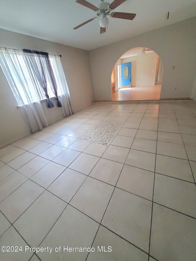 Building Photo - 27334 Dale Ave