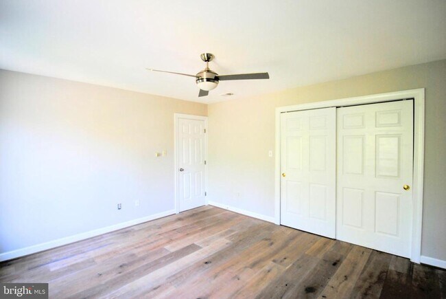 Building Photo - 1506 Chain Bridge Ct