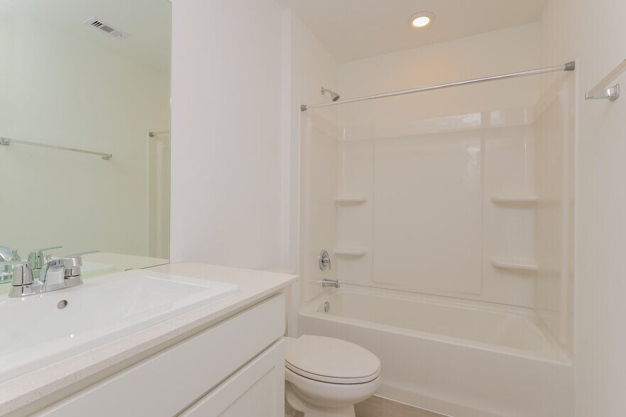 Building Photo - 2612 Shady Cedar Ct