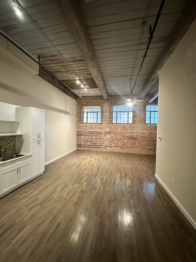 Building Photo - Bellevue Mill Apartments