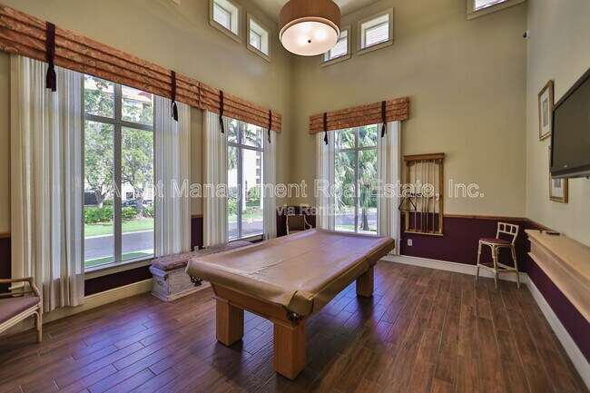 Building Photo - 4801 Osprey Dr S