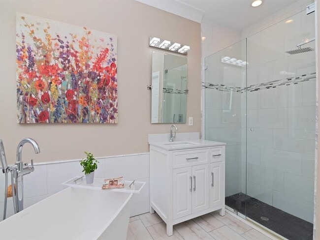Building Photo - 5011 Sandy Brook Cir