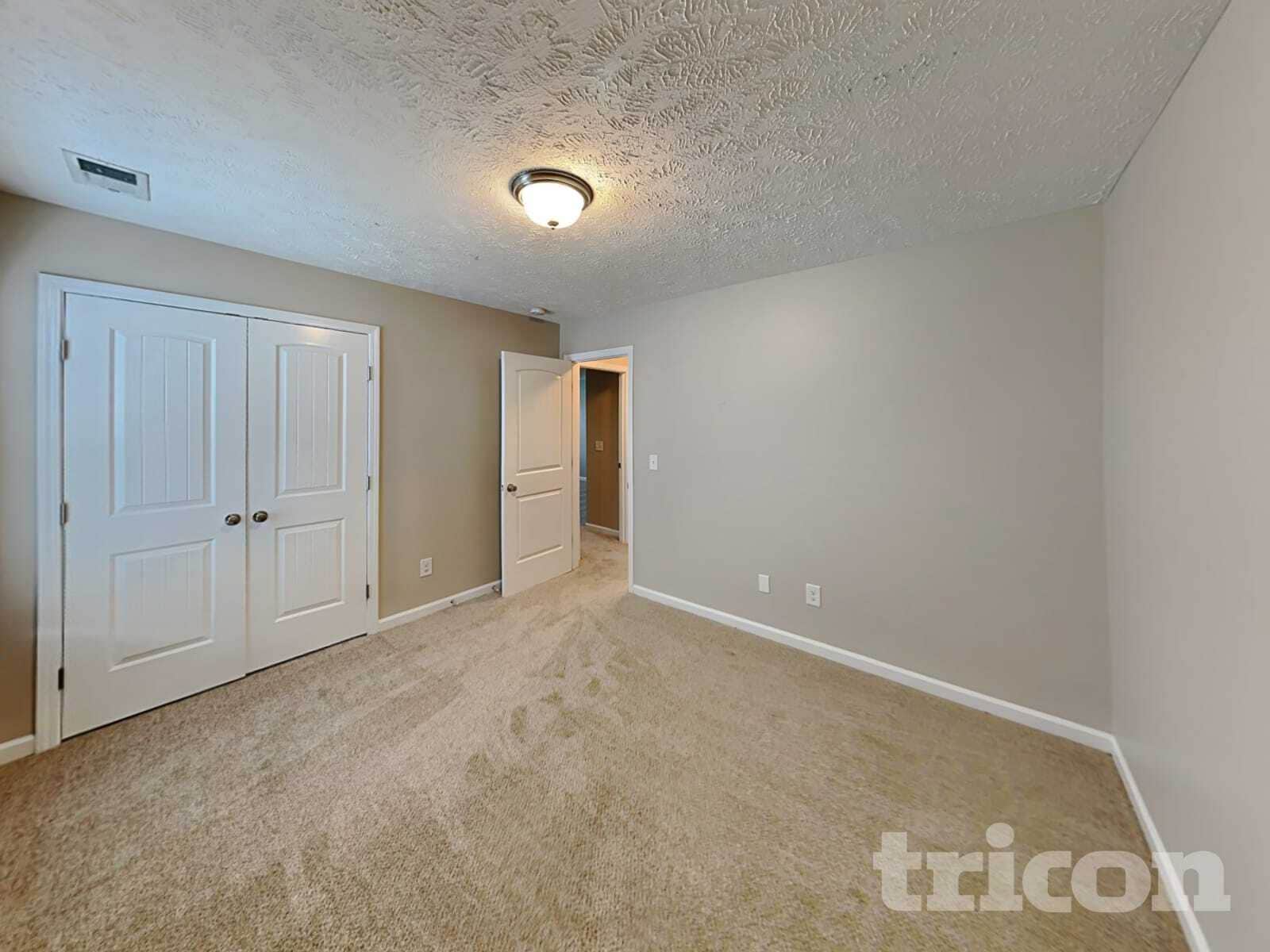 Building Photo - 705 Griggs Pl