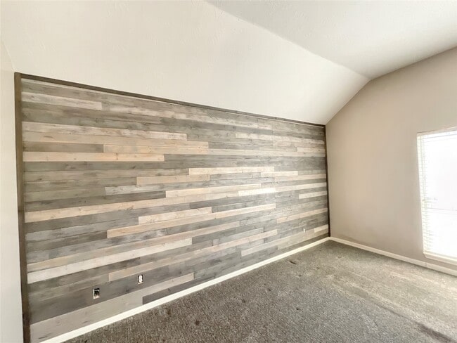 Building Photo - 9509 Dry Springs Dr