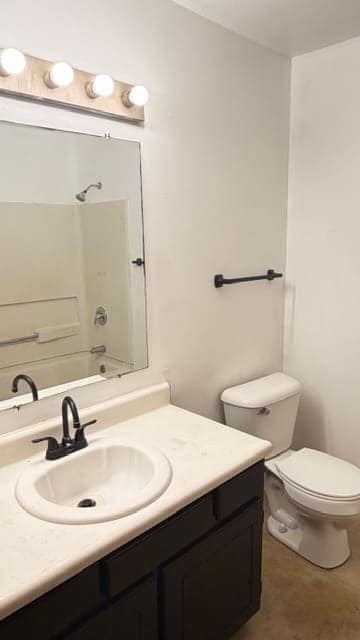 Building Photo - 5648 Ryewyck Dr