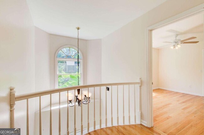 Building Photo - 2462 Empire Forest Dr