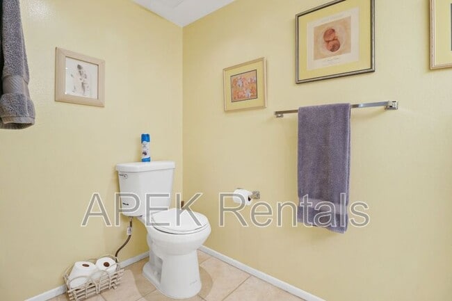 Building Photo - 68859 Paseo Real