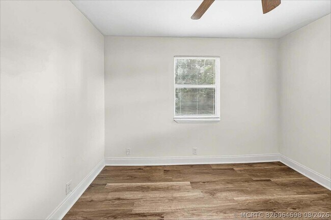 Building Photo - 107 Ronald Rd