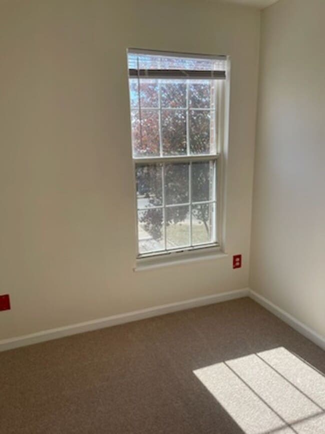 Building Photo - 4136 Hummel Way