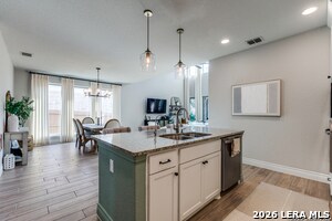 Building Photo - 1022 Cadogan Squire