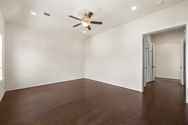 Building Photo - 8911 Wind Springs Dr