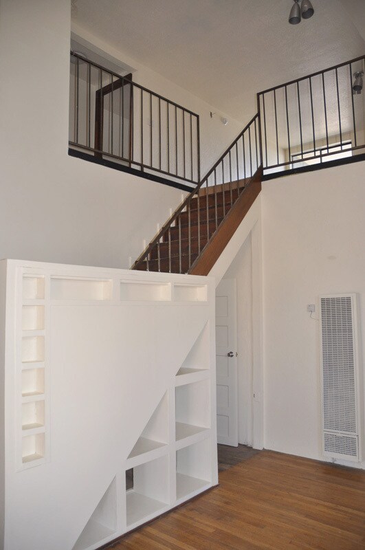 Building Photo - 711 Arno St SE