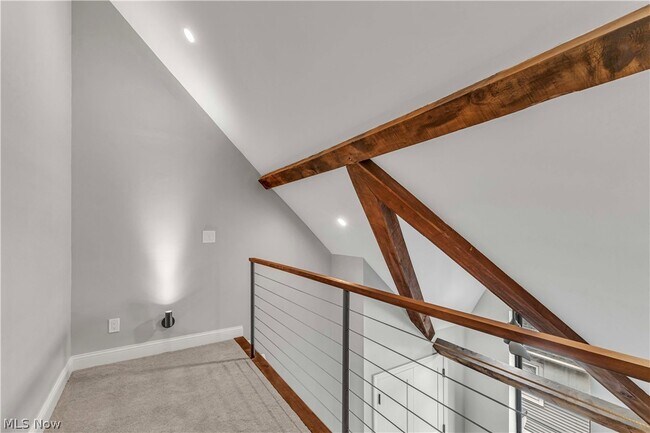 Building Photo - 2130 W 42nd St