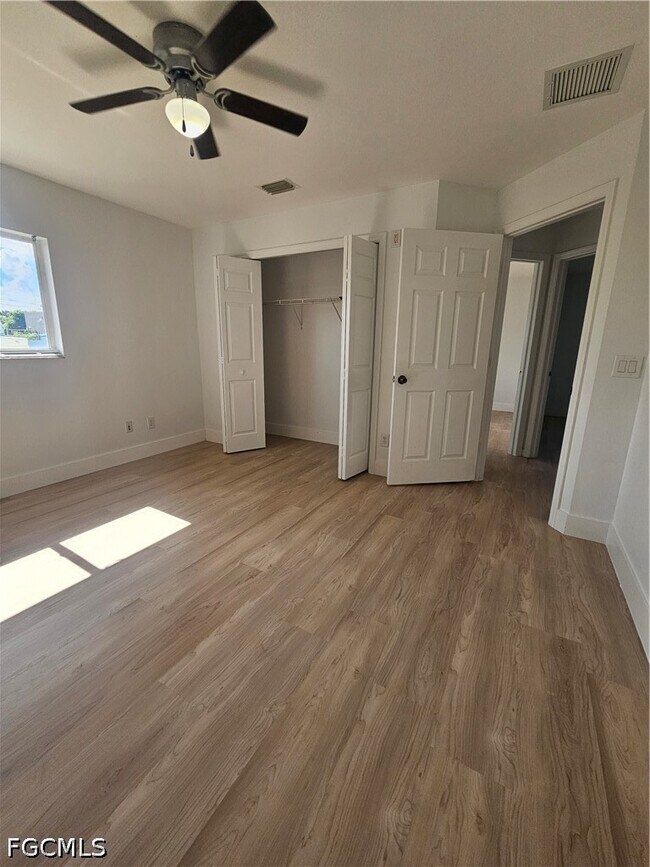 Building Photo - 1247 Bacon Ave