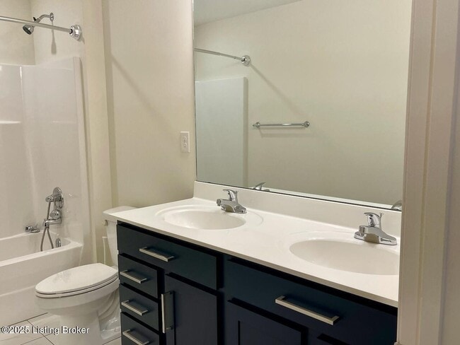 Building Photo - 12013 Cascade Falls Trl