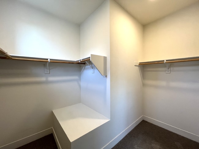 Building Photo - 3 bed, 2.5 bath located in Rancho Cucamonga!