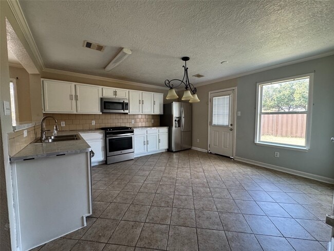 Building Photo - 503 Remington Glen Ct