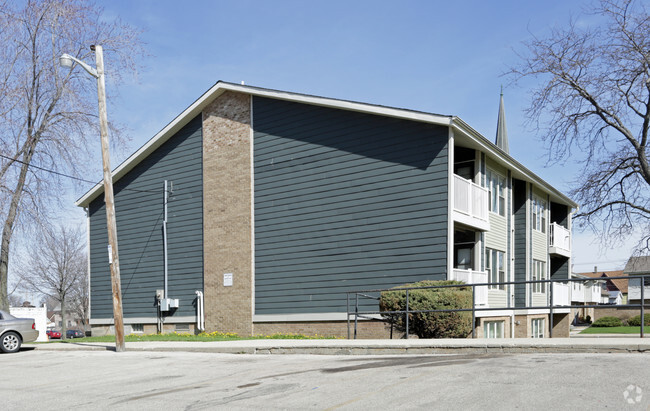 Primary Photo - McKinley Gardens Apartments