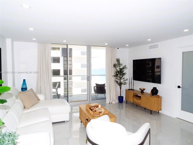 Building Photo - 5701 Collins Ave