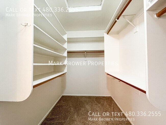 Building Photo - 4714 E Mossman Rd