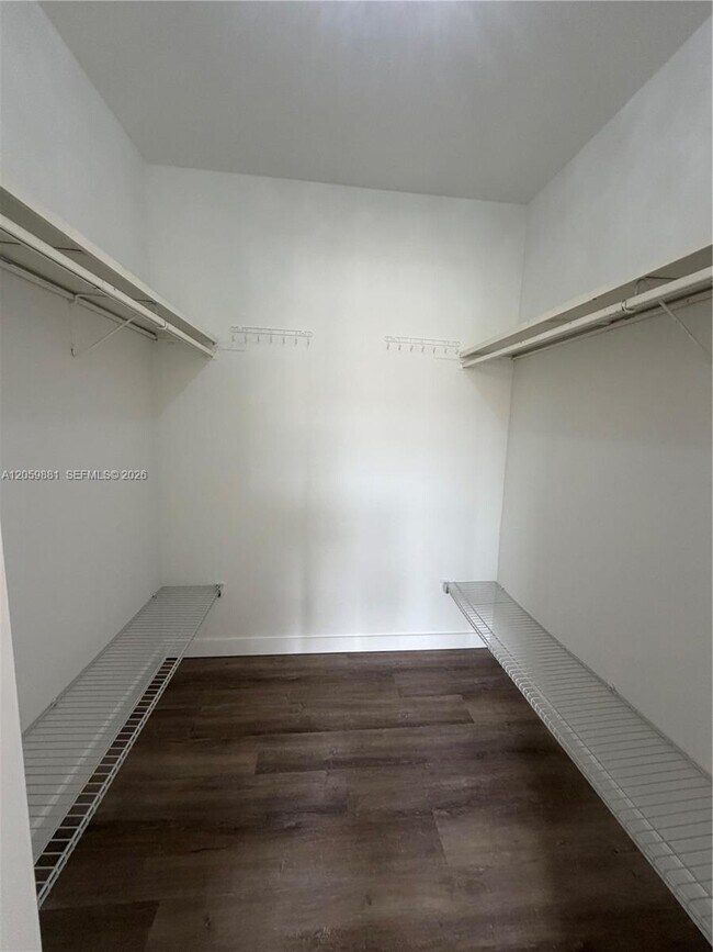 Building Photo - 4134 NW 79th Ave