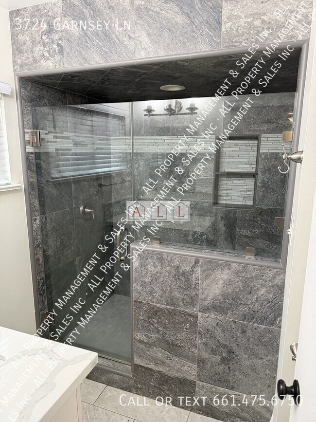 Building Photo - 3724 Garnsey Ln