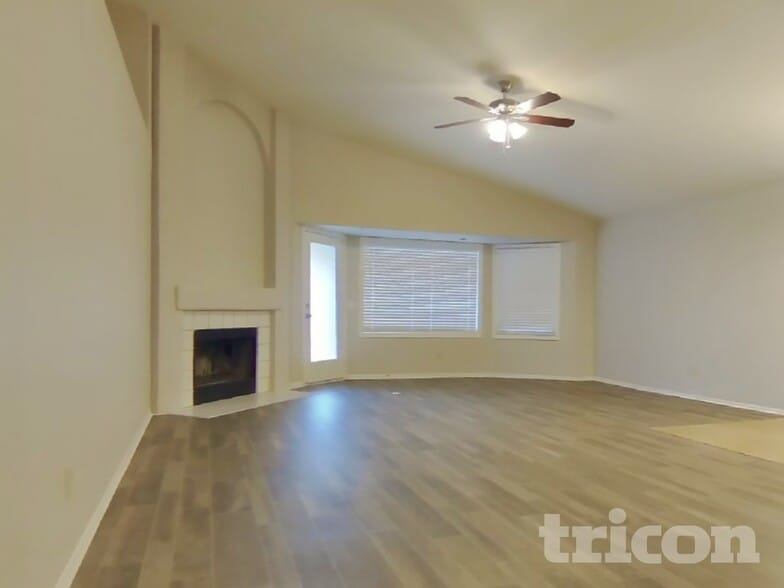 Building Photo - 4340 W Misty Willow Ln