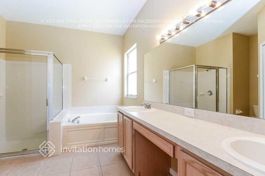 Building Photo - 1743 Roseroot Ct