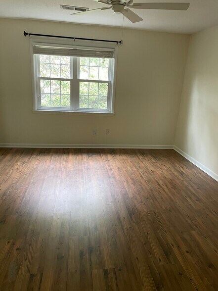 Bedroom - 109 Heritage Cir