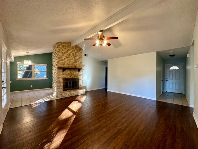 Building Photo - 7306 Broken Arrow Ln