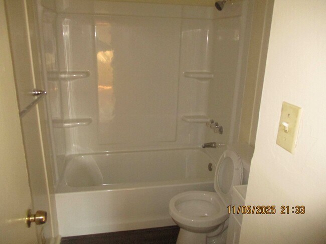 Building Photo - 151 Force Dr