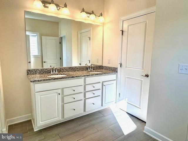 Building Photo - 3822 Rainier Dr