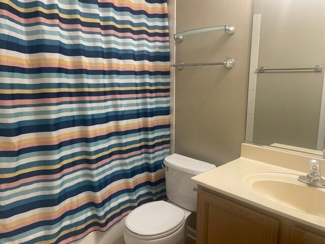 Building Photo - 3029 Kentshire Cir