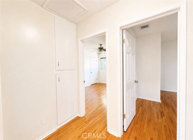 Building Photo - 1372 W 36th St
