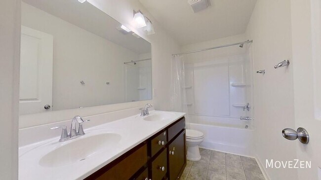 Building Photo - 116 Summerfield Ct