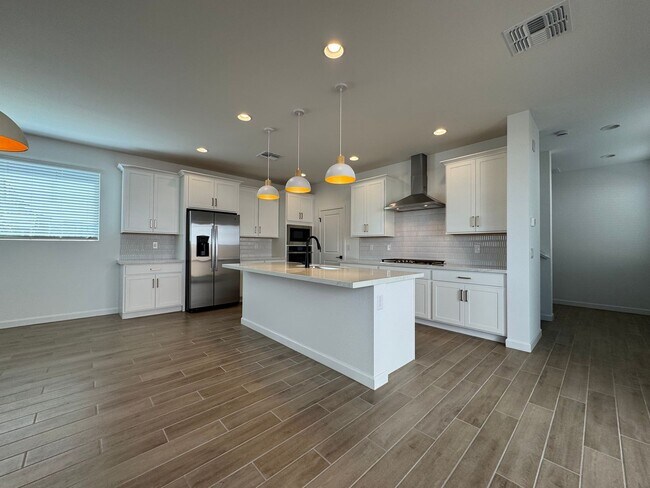Building Photo - BRAND NEW HOME IN UNION PARK AT NORTERRA I...