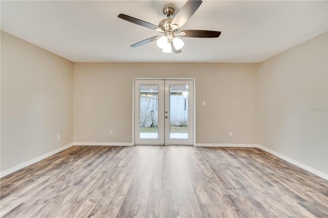 Building Photo - Home For Rent Near the Happiest Place On E...