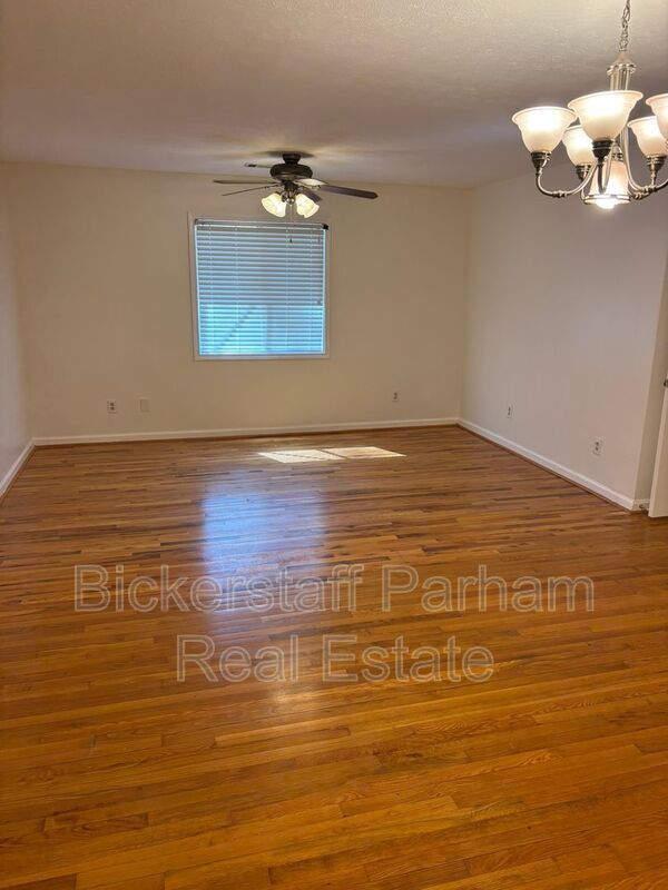 Building Photo - 5410 Kennedy St