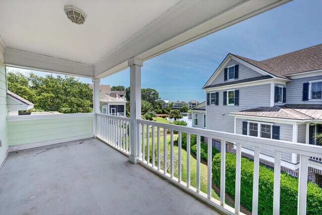 Building Photo - 203 Whiting Ln