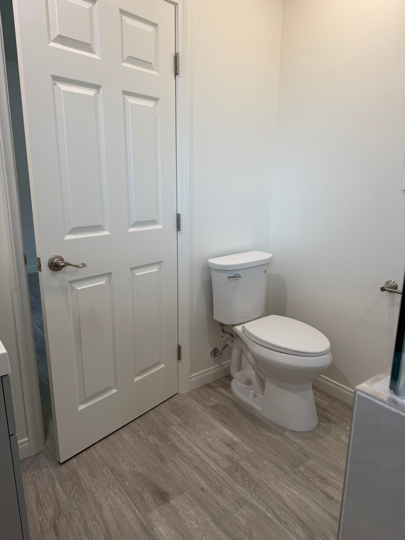 Bathroom - 223 E Colorado Blvd