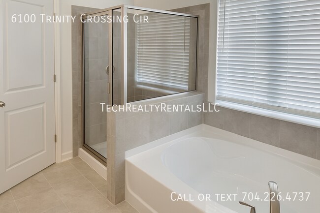 Building Photo - 6100 Trinity Xing Cir