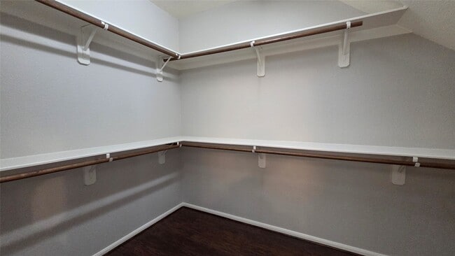 Building Photo - 119 Red Eagle Ct