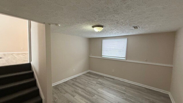 Building Photo - WEST SIDE 5 BR SPLIT LEVEL HOME AVAILABLE NOW!
