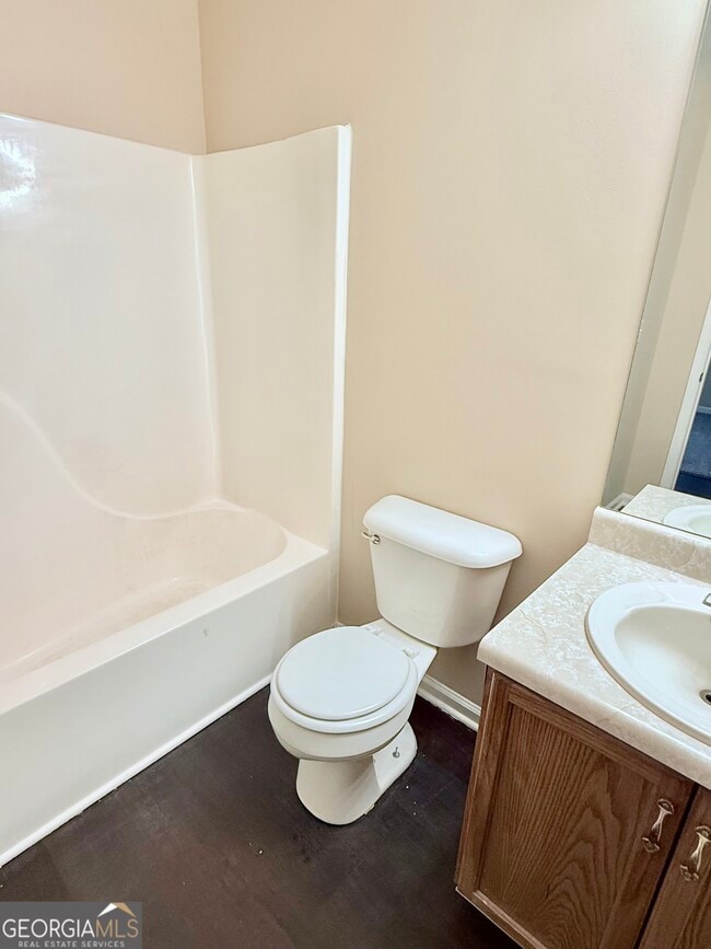 Building Photo - 301 Stony Brook Cir