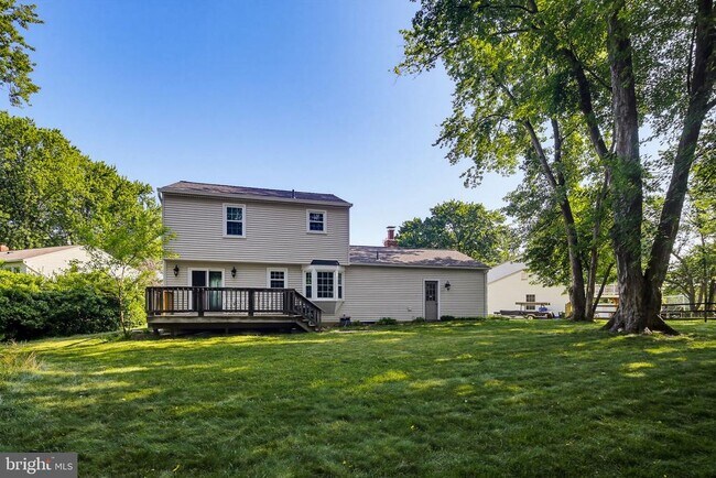 Building Photo - 18904 Blue Heron Ln